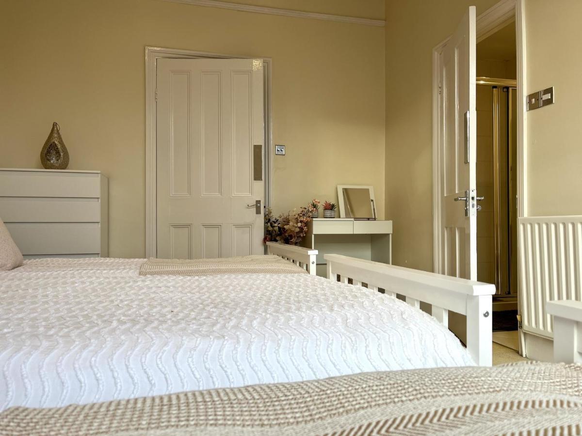 City Link - Mapperley Park Suite - Free Parking,Tram&Busroutes,Hswifi,Upto9 By Kp Nottingham Exteriör bild